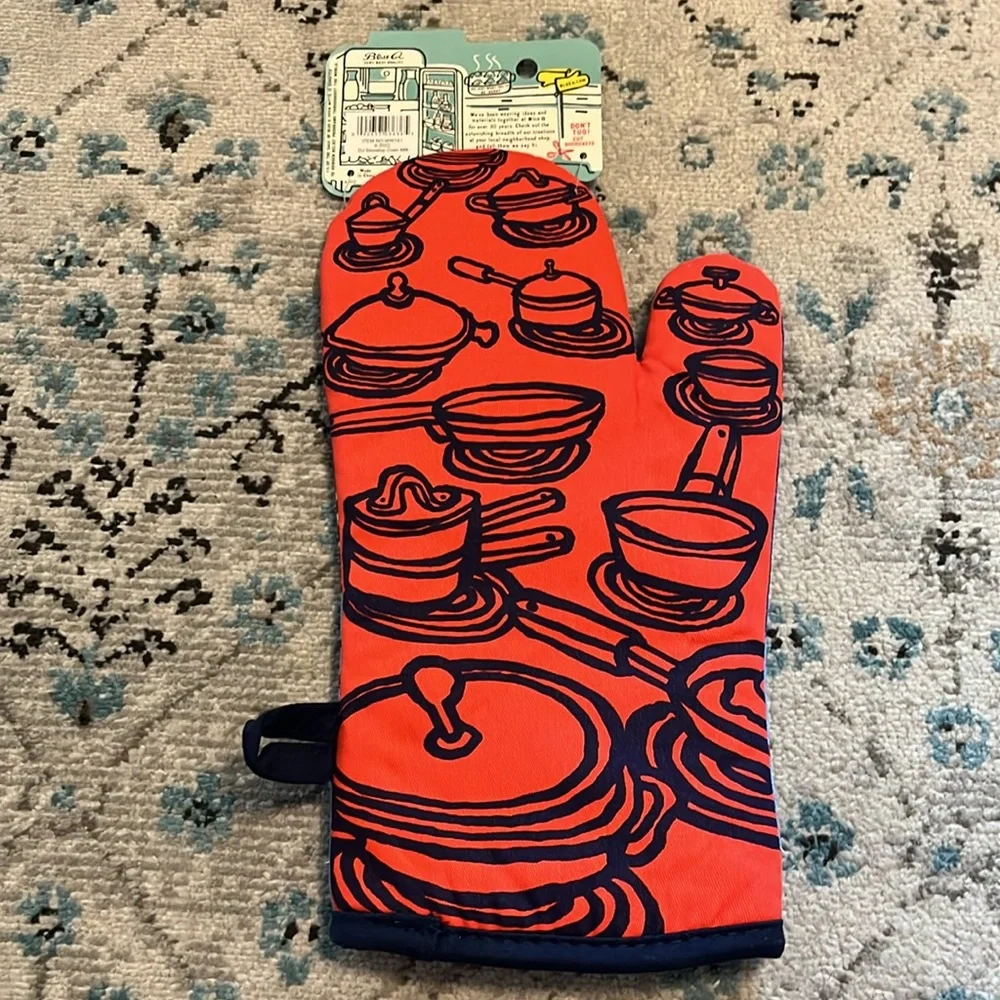 NWT Blue Q DJ Stove Top Oven Mitt - Picture 7 of 9